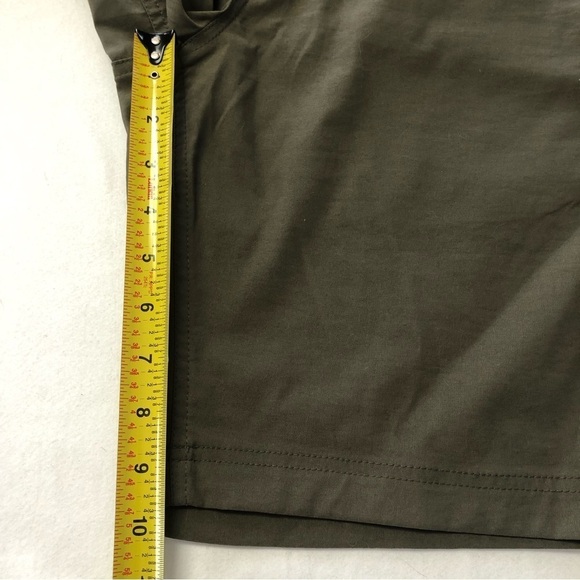 EDDIE Bauer Travex Army Green Cargo Shorts Size 30 - Picture 6 of 9